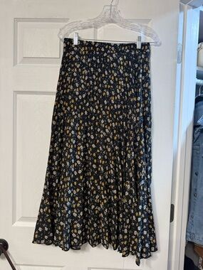 Max Studio Black Maxi Skirt with Yellow & White Floral Print